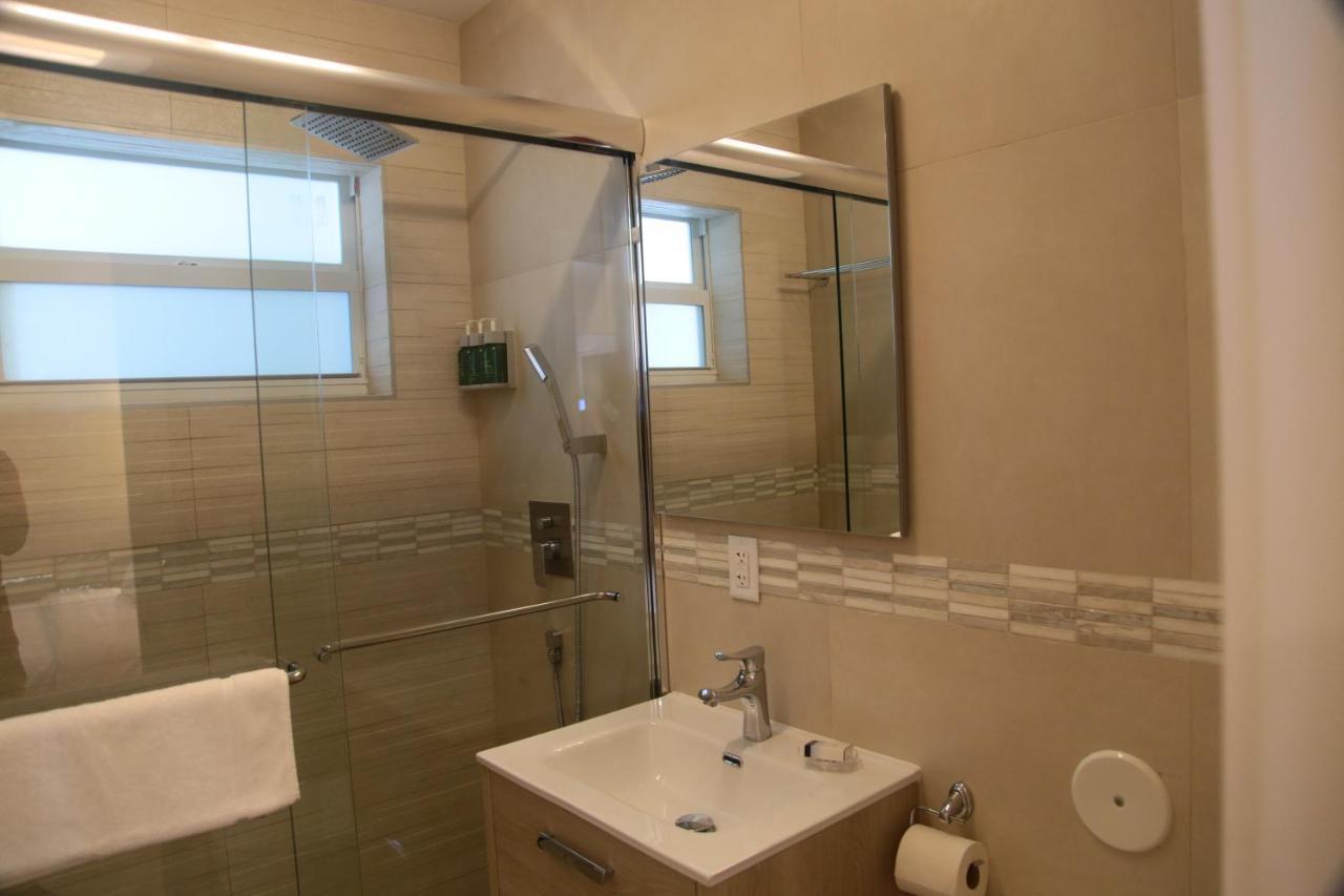 Diane Oceanfront Suites Hollywood Buitenkant foto